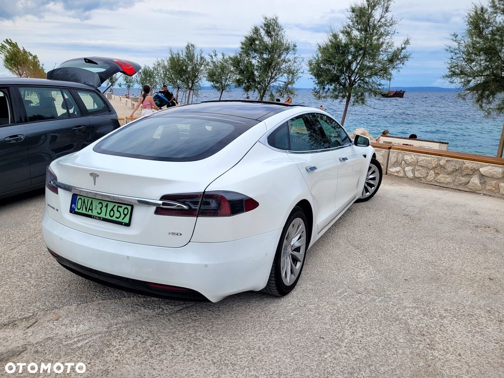 Tesla Model S Long Range Plus - 23