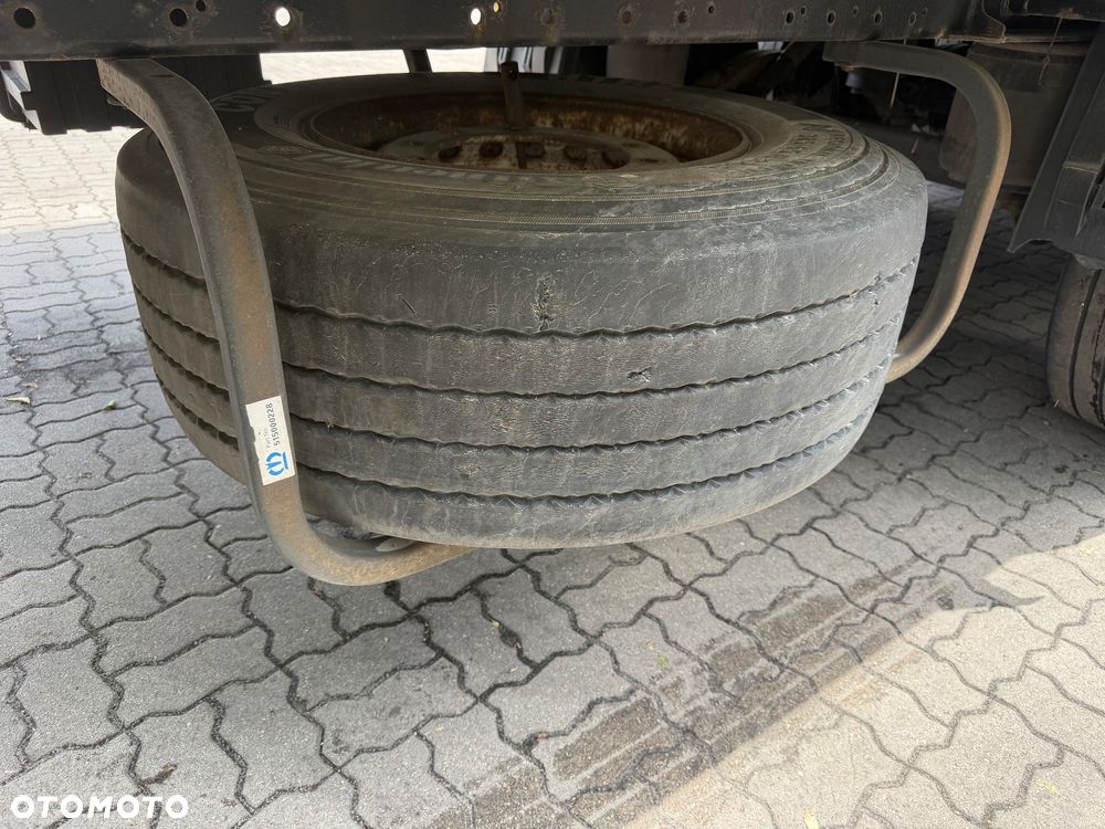 Krone Carrier Vector 1550 - 13