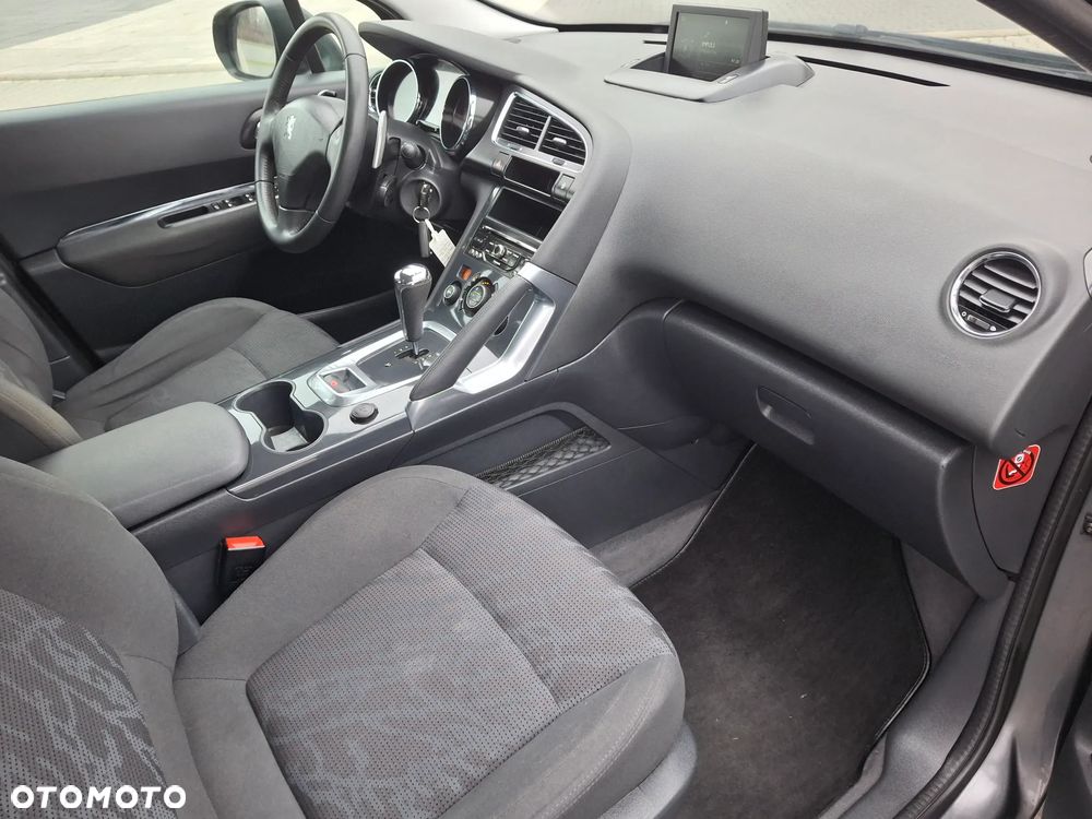 Peugeot 3008 HDi FAP 115 EGS6 Stop&Start Business-Line - 7