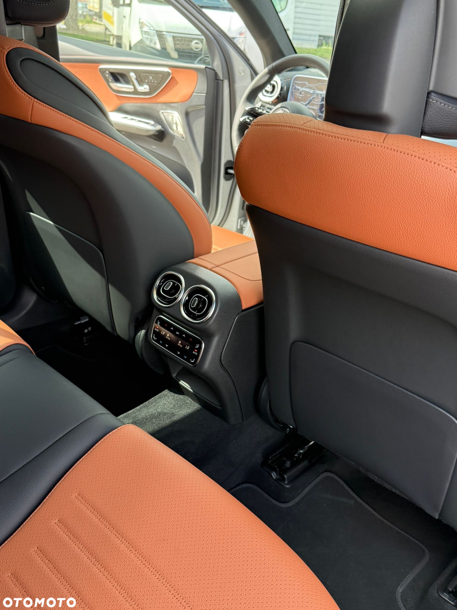 Mercedes-Benz GLC Coupe 300 mHEV 4-Matic AMG Line - 15