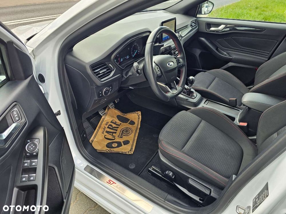 Ford Focus - 15