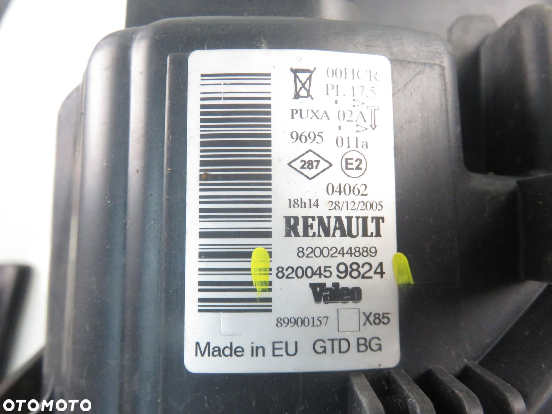 LAMPA LEWA PRZEDNIA RENAULT CLIO III 8200459824 - 2