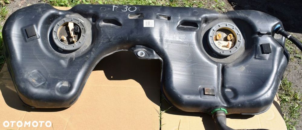 Zbiornik paliwa BMW F30 diesel kompletny