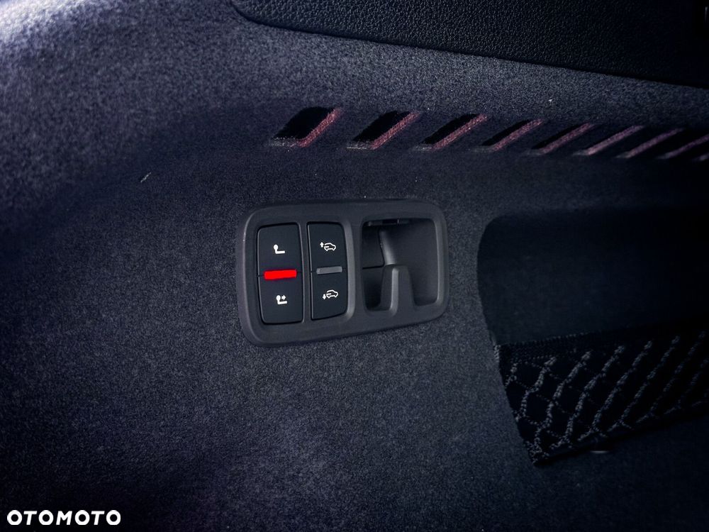 Audi Q8 - 13