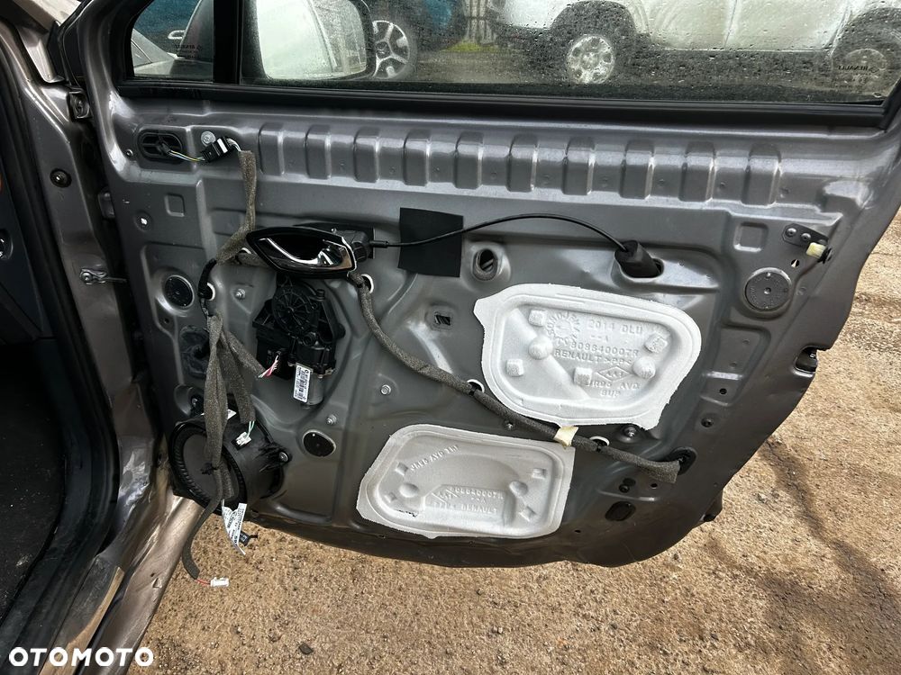 Renault Scenic Energy dCi 130 S&S Bose Edition - 11