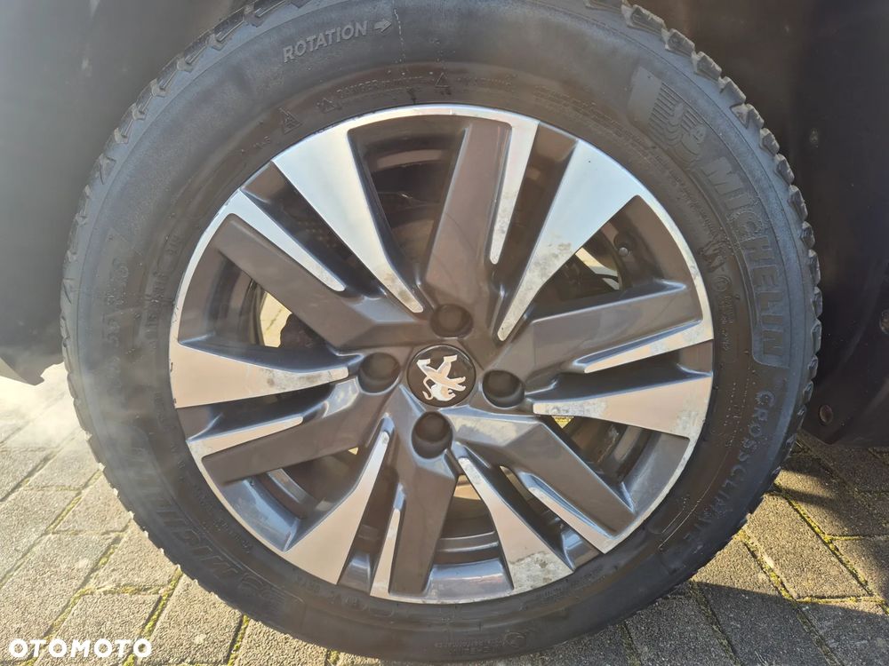 Peugeot 2008 PureTech 110 Stop&Start Allure - 26