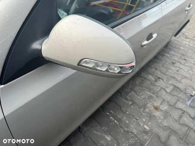 Hyundai I30 drzwi klapa zderzak QU czesci - 7