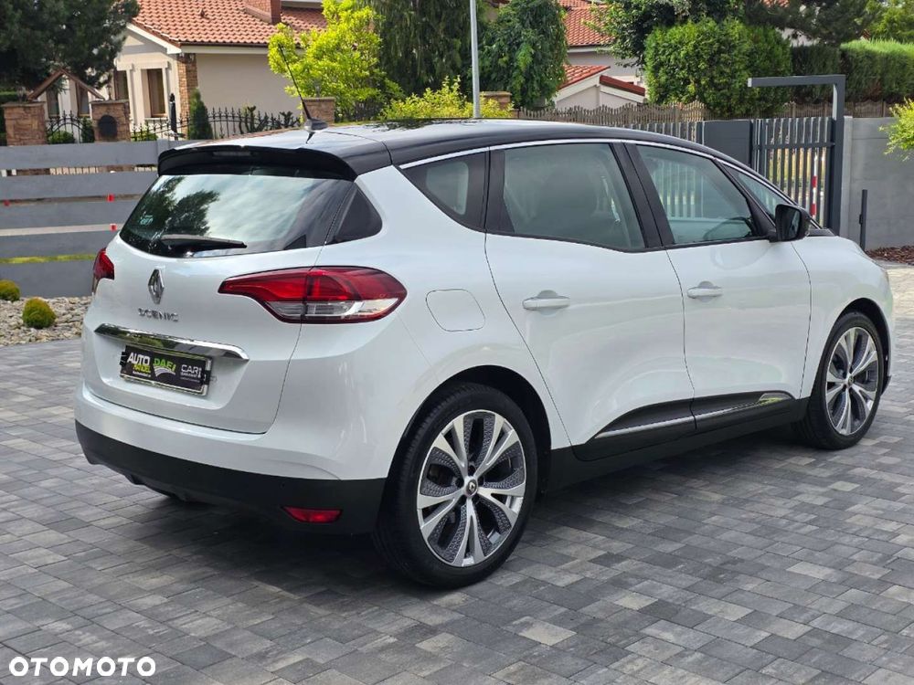 Renault Scenic - 36