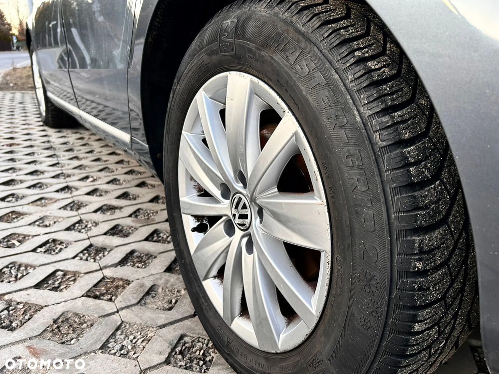 Volkswagen Passat 2.0 Blue TDI DSG SCR Comfortline - 11