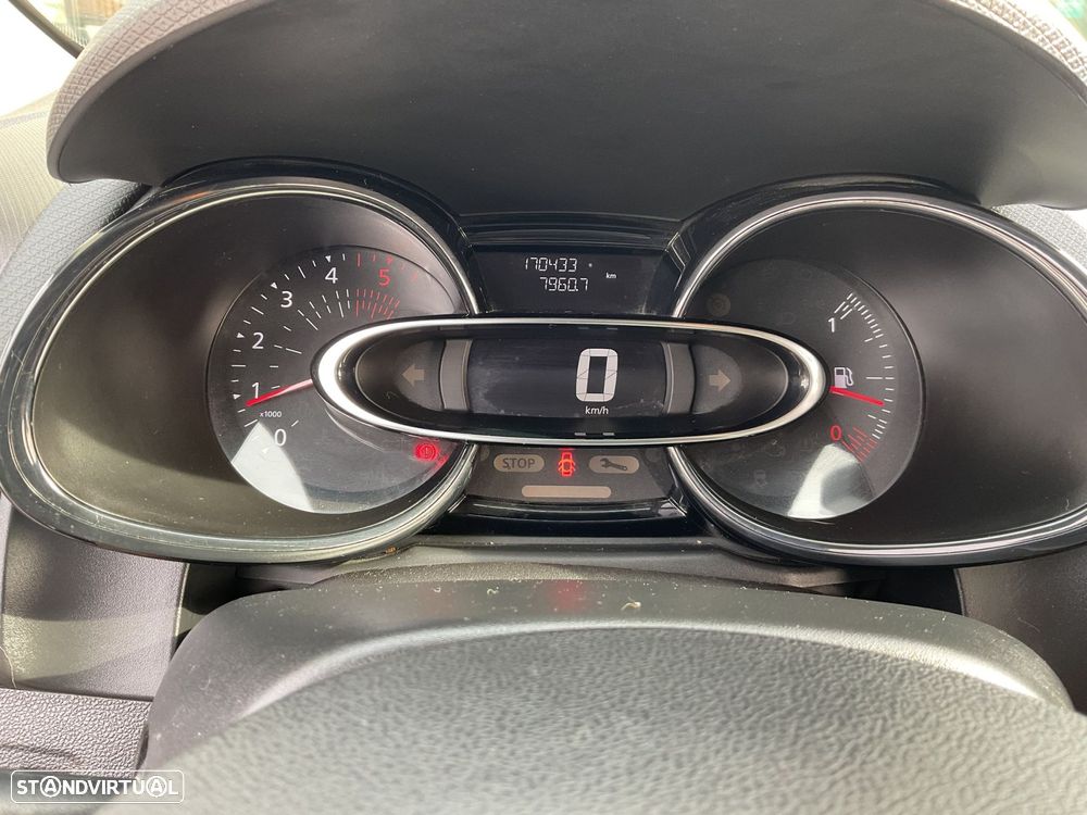 Renault Clio 1.5 dCi Zen - 23