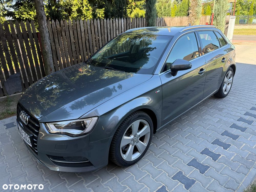 Audi A3 Sportback 2.0 TDI (clean diesel) Ambiente - 1