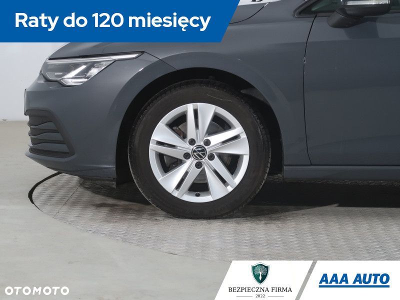 Volkswagen Golf Variant - 15