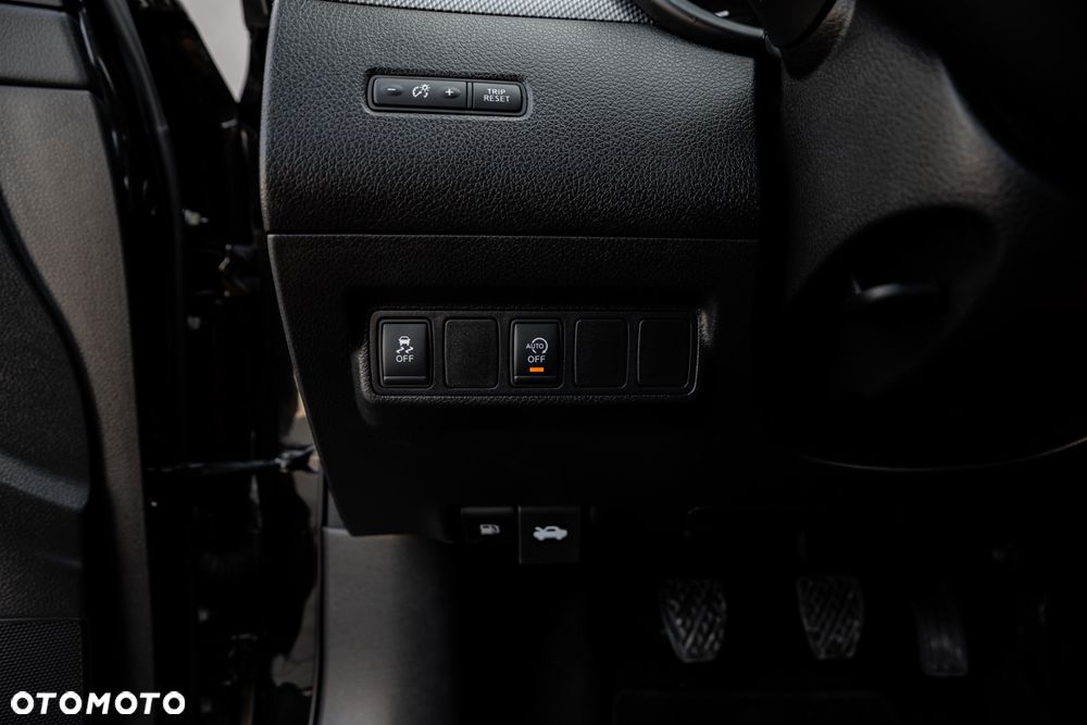 Nissan Pulsar 1.6 DIG-T Tekna - 28