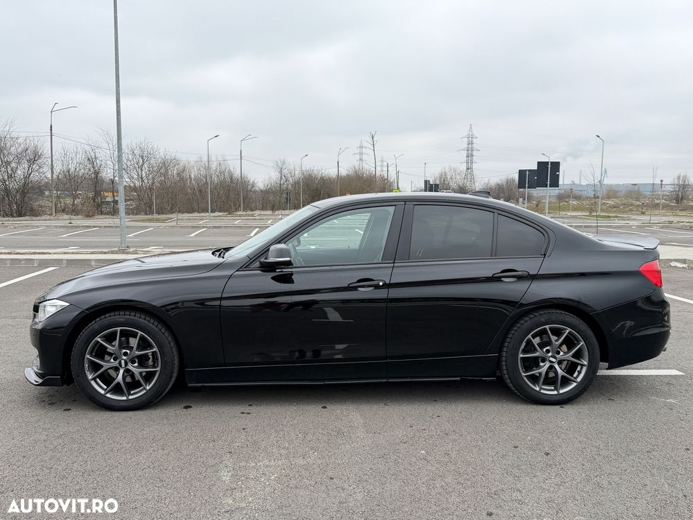 BMW Seria 3 318d - 3