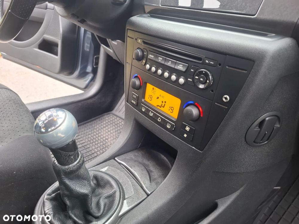 Citroën C4 1.6 16V Impress Pack - 23