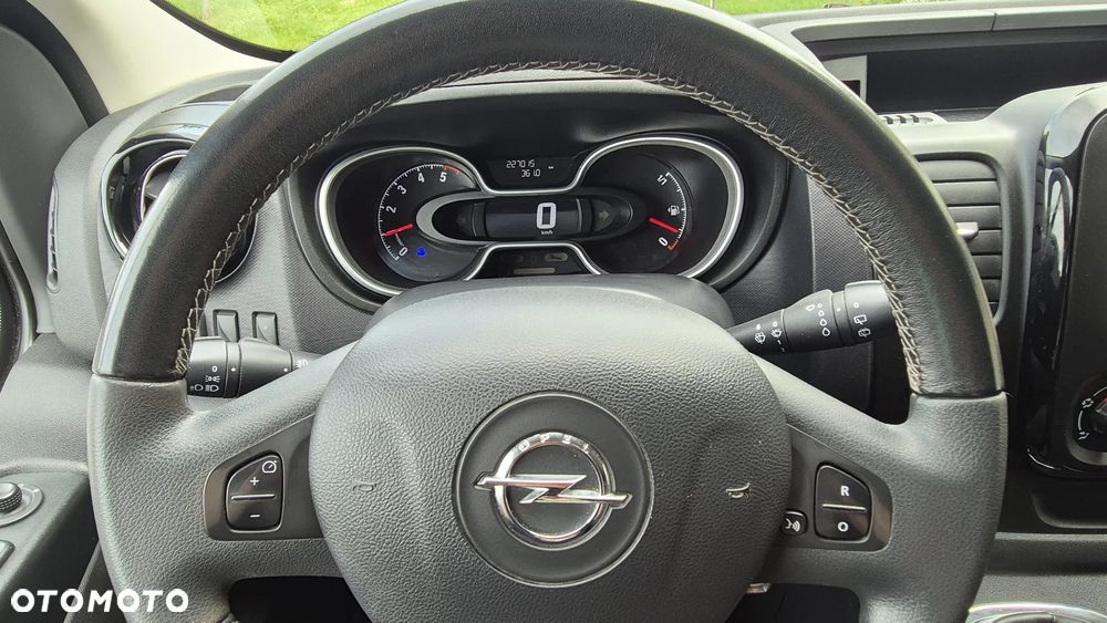 Opel Vivaro L2H1 2,9t Elegance Business - 24
