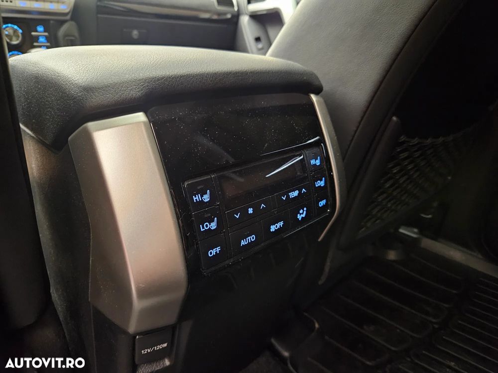 Toyota Land Cruiser 2.8l D-4D 204 CP A/T 7 locuri Luxury AVS Black - 12