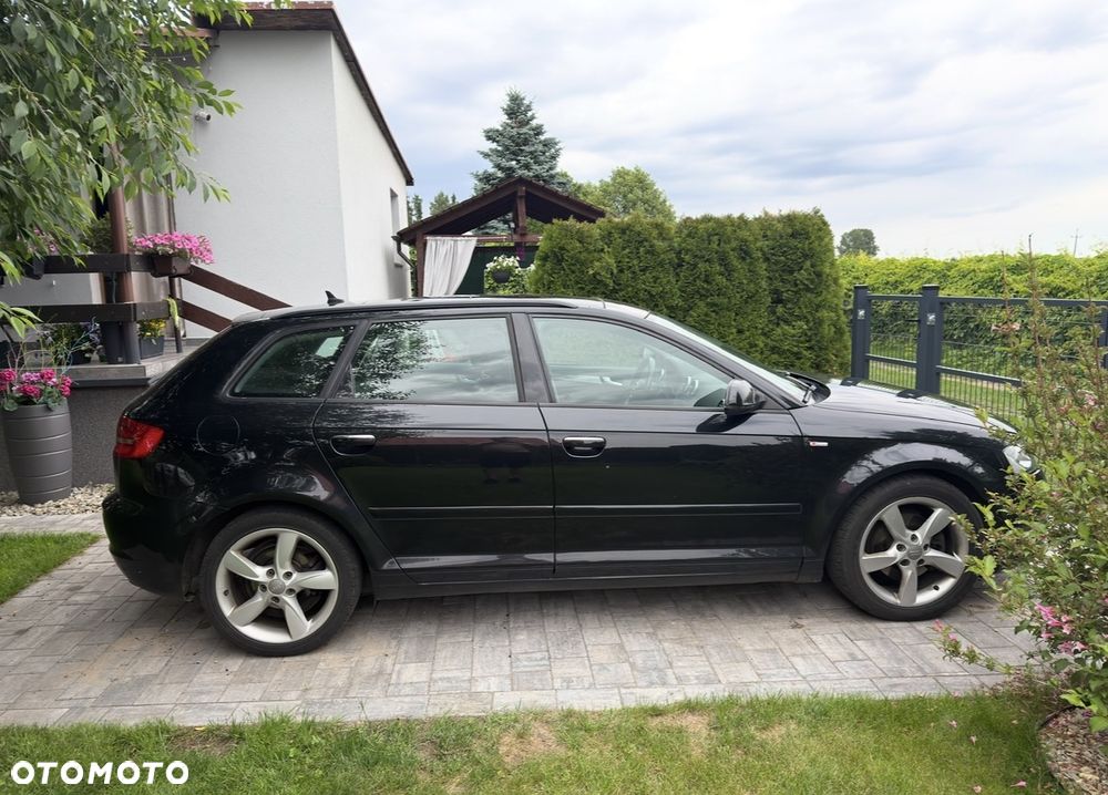 Audi A3 Sportback - 32