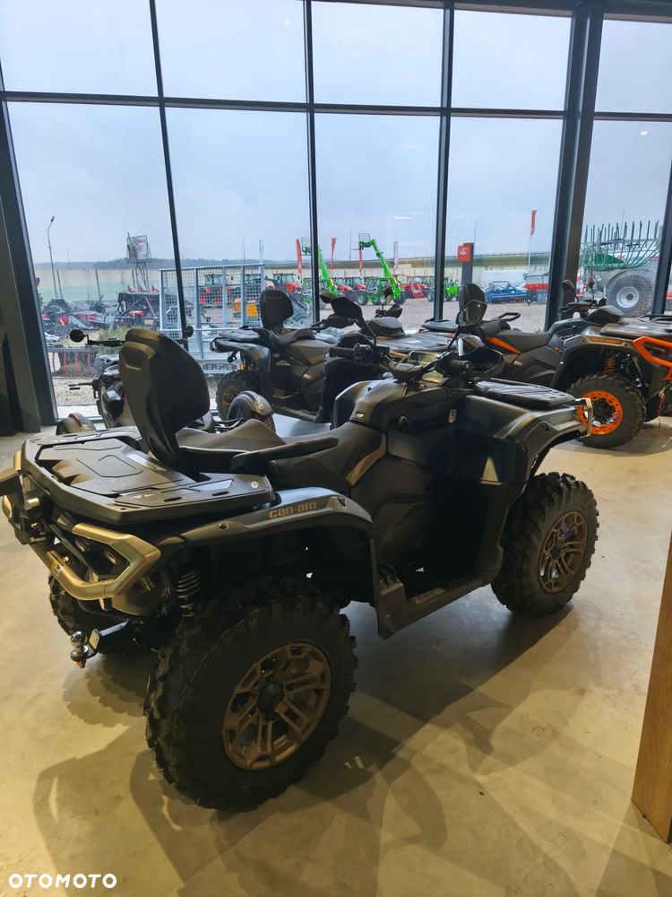 Can-Am Outlander Max - 2