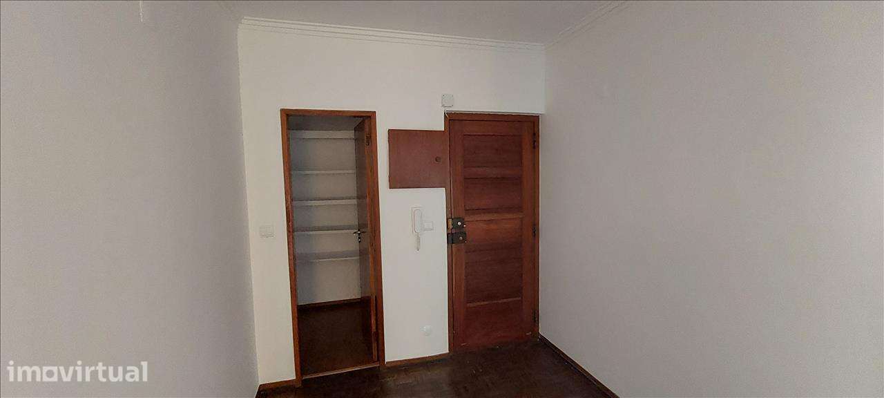 Apartamento em Alenquer, Carregado - Grande imagem: 2/12