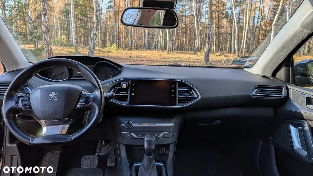 Peugeot 308 SW 1.6 BlueHDi Allure S&S EAT6 - 12