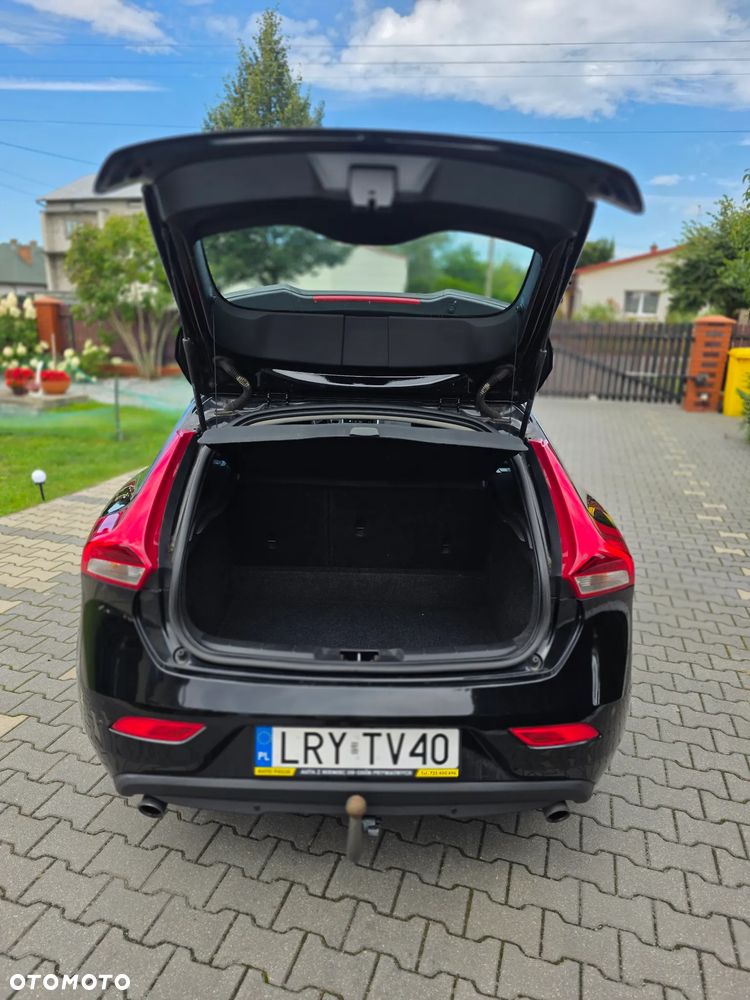 Volvo V40 D3 Momentum - 7
