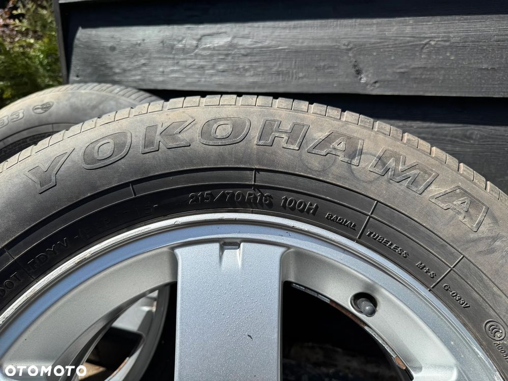 FELGI ALUMINIOWE MITSUBISHI OUTLANDER 16" + OPONY YOKOHAMA GEOLANDAR 215/70R16 Rozstaw Śrub 5x114,3 - 11
