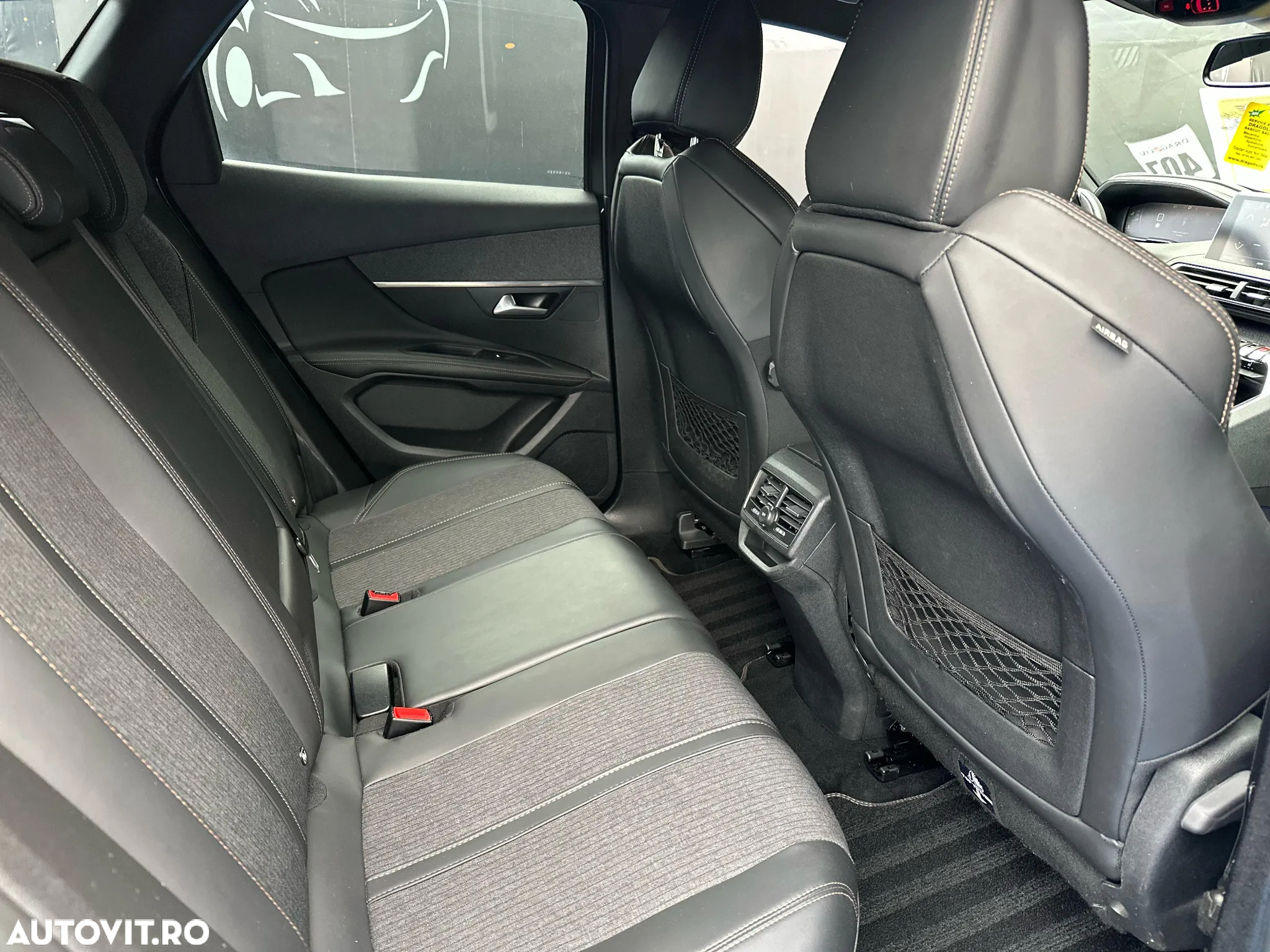 Peugeot 3008 1.2 PureTech 130 EAT8 GT - 7