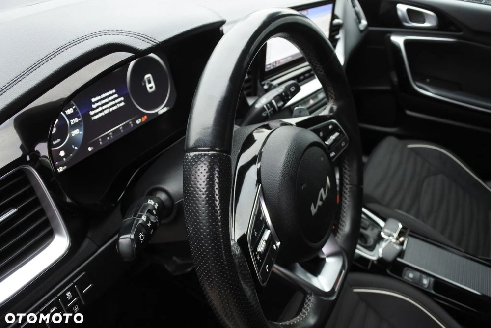 Kia ProCeed 1.5 T-GDI DCT7 OPF GT LINE - 19