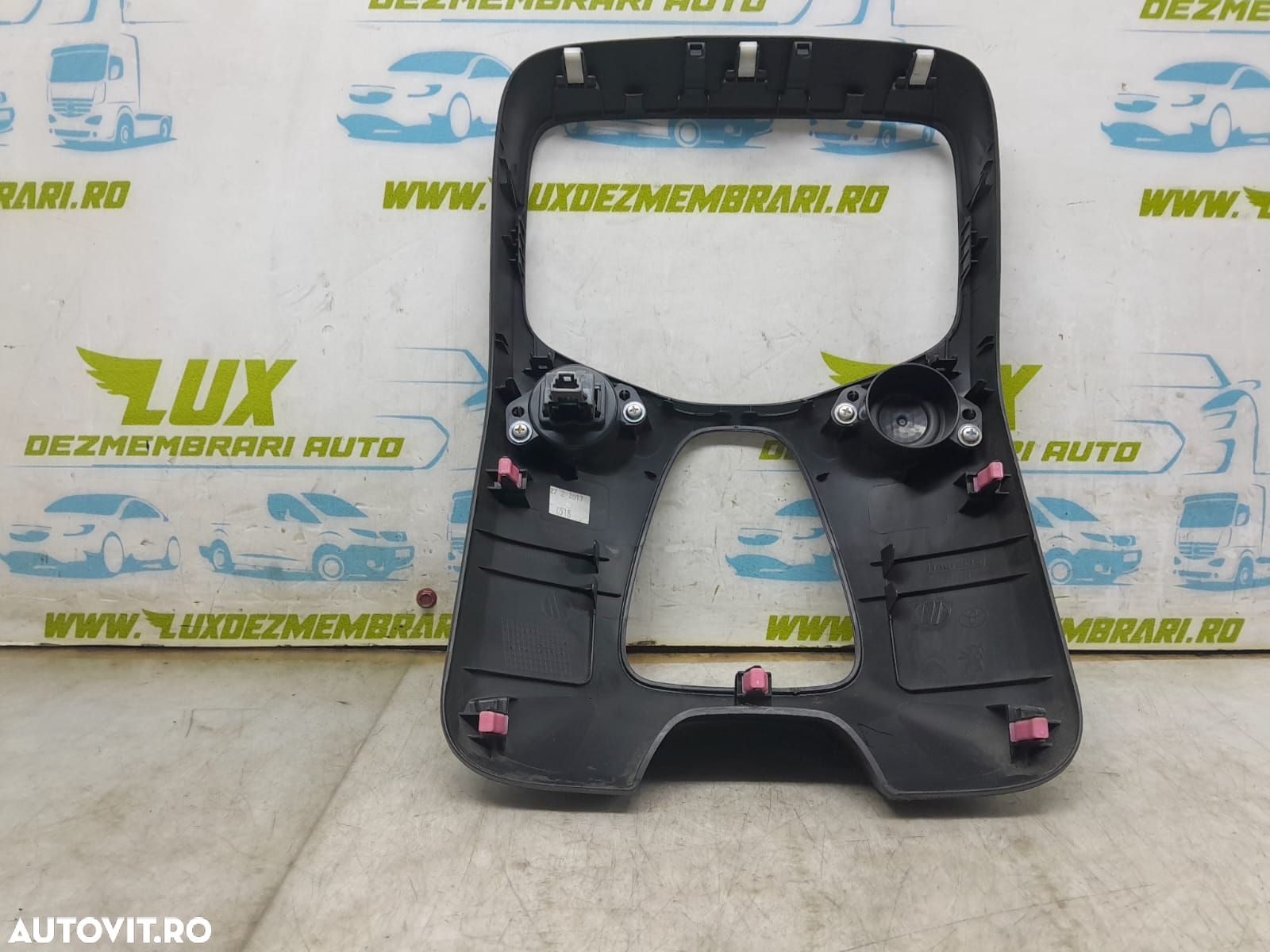 Ornament consola centrala bord 55405-0H030 Peugeot 108 1 [2015 - 2020 - 2