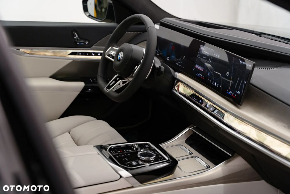 BMW Seria 7 740d xDrive mHEV M Sport sport - 23