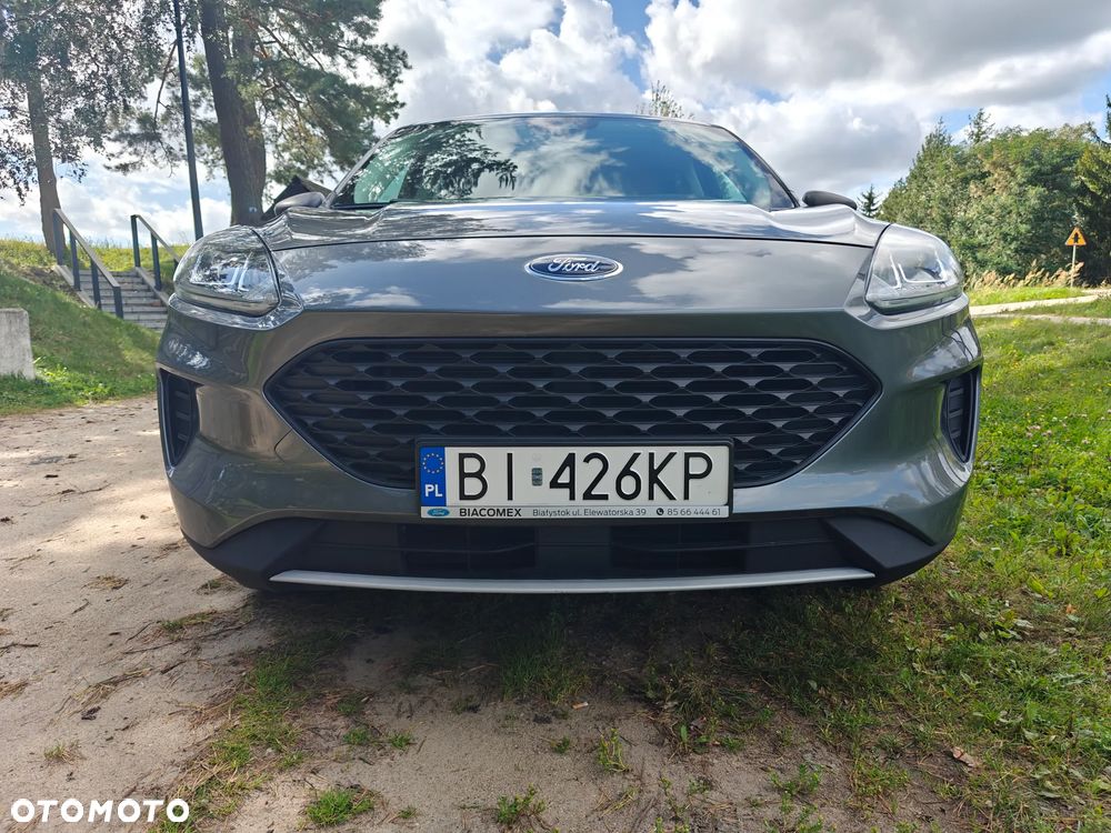 Ford Kuga - 4
