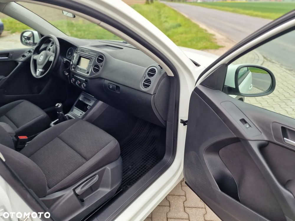Volkswagen Tiguan 2.0 TDI SCR BlueMotion Technology Trend & Fun - 27