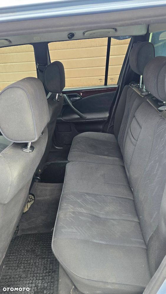 Mercedes-Benz Klasa E - 10