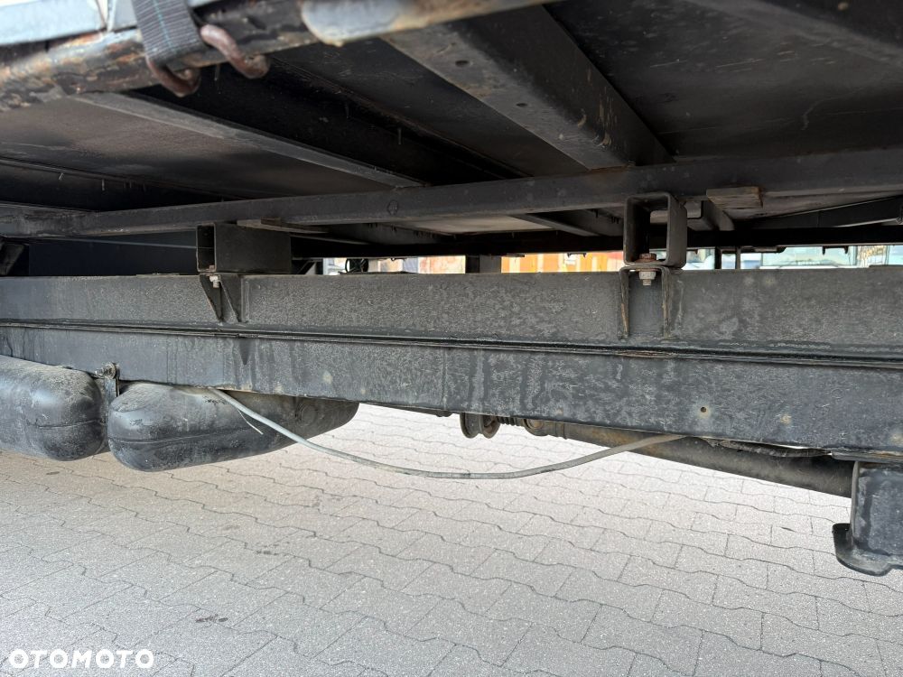 Mercedes-Benz Sprinter 412 2,9 TDI - 8
