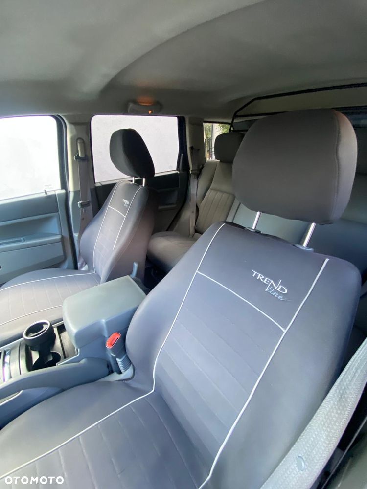 Jeep Grand Cherokee - 21