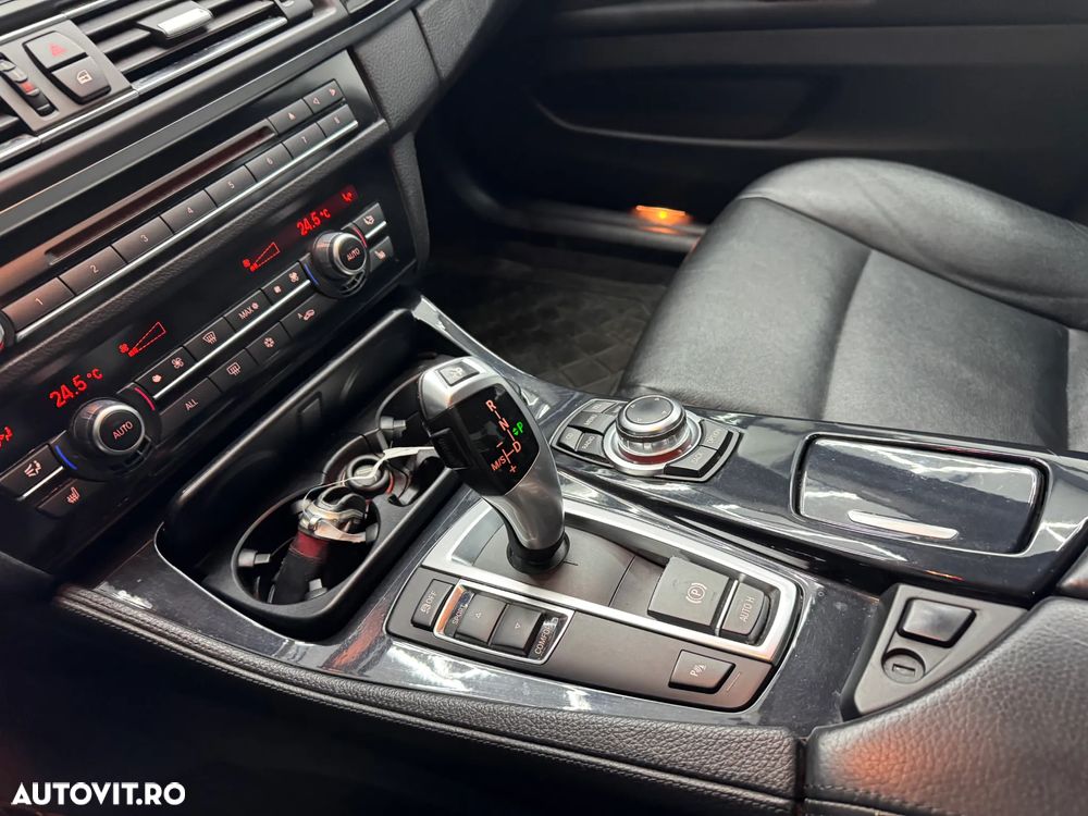 BMW Seria 5 520d Aut. - 18