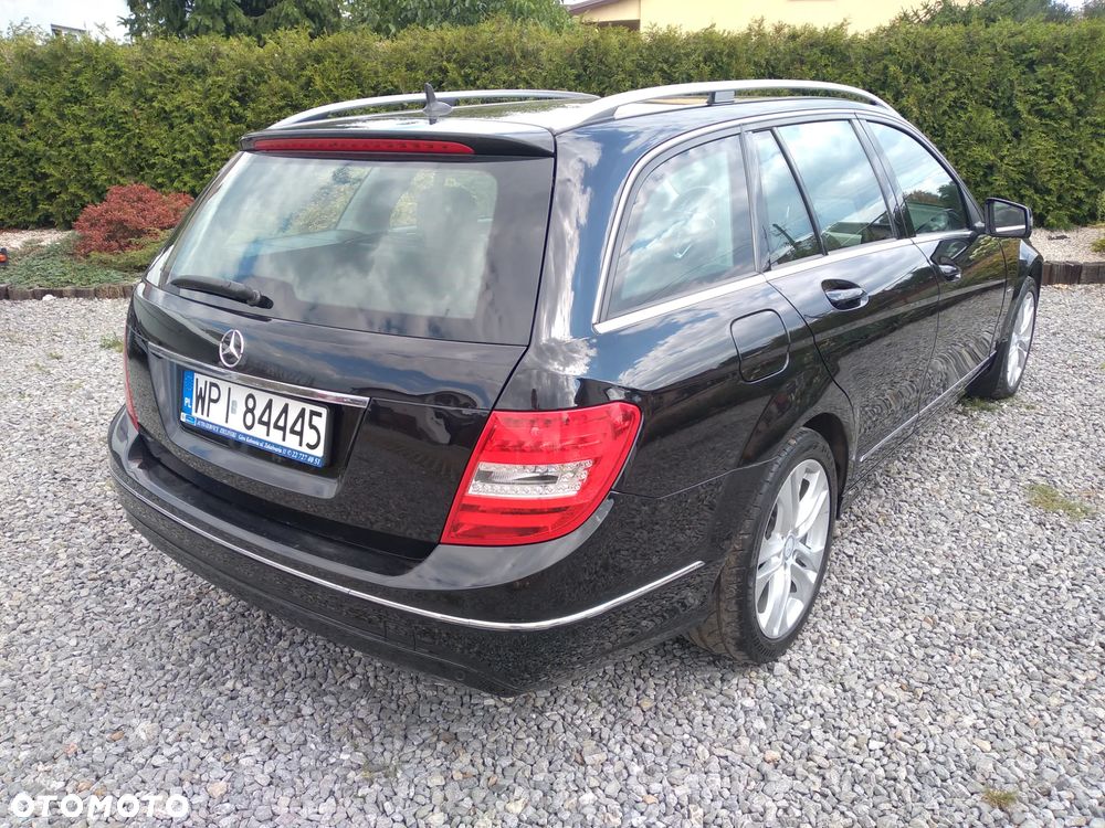 Mercedes-Benz Klasa C 180 - 12