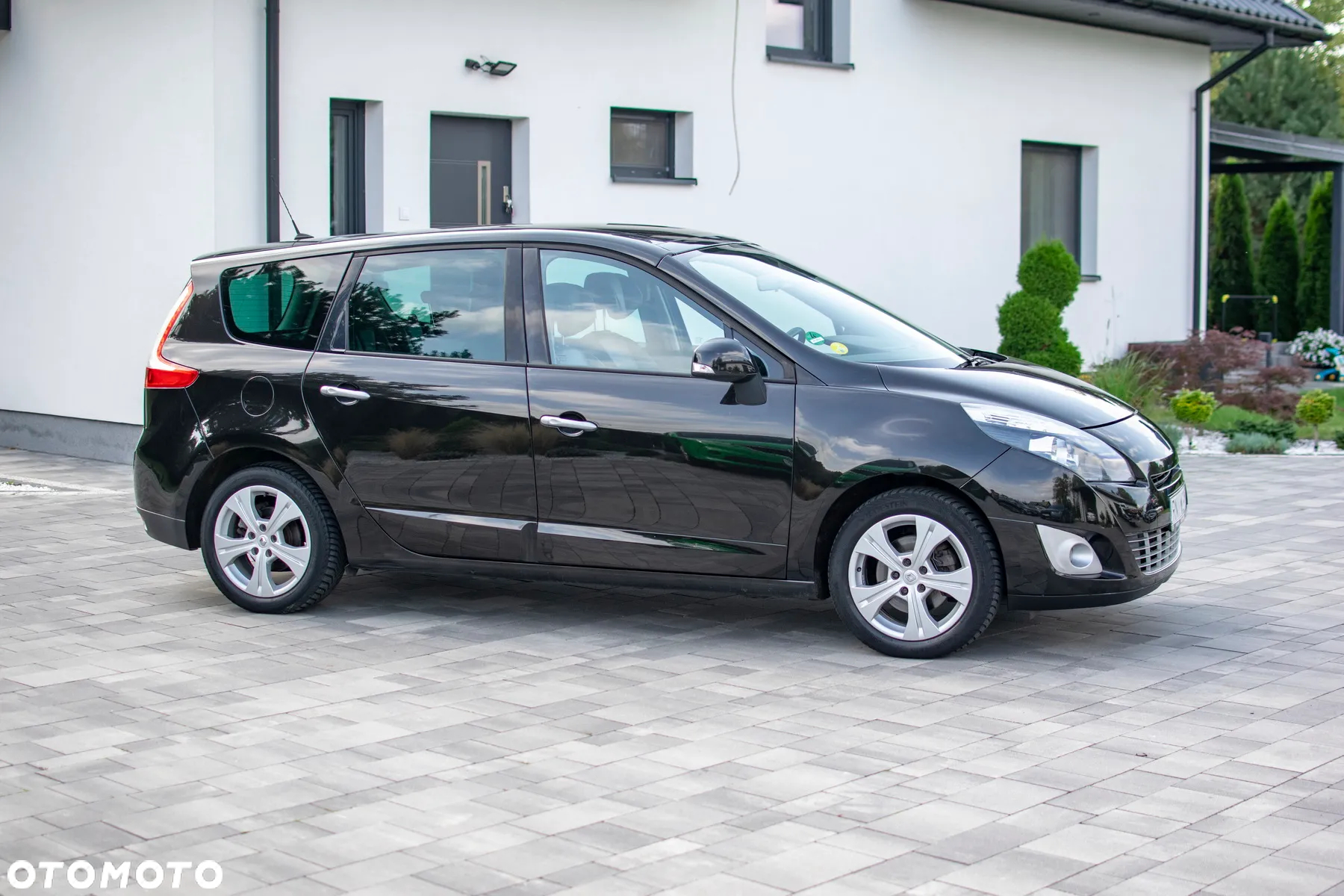 Renault Scenic - 16