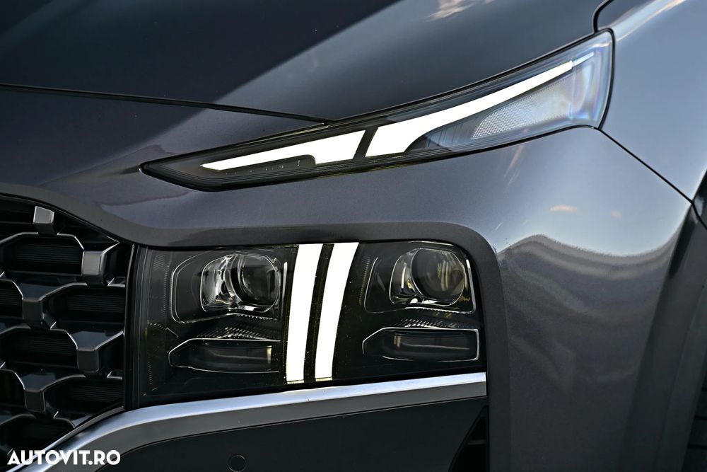 Hyundai Santa Fe blue 2.2 CRDI 2WD Automatik Family+ - 22