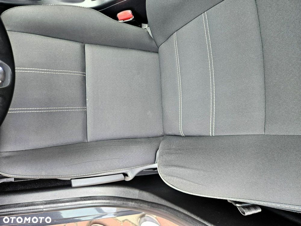 Renault Megane 1.6 16V 110 LIMITED - 22