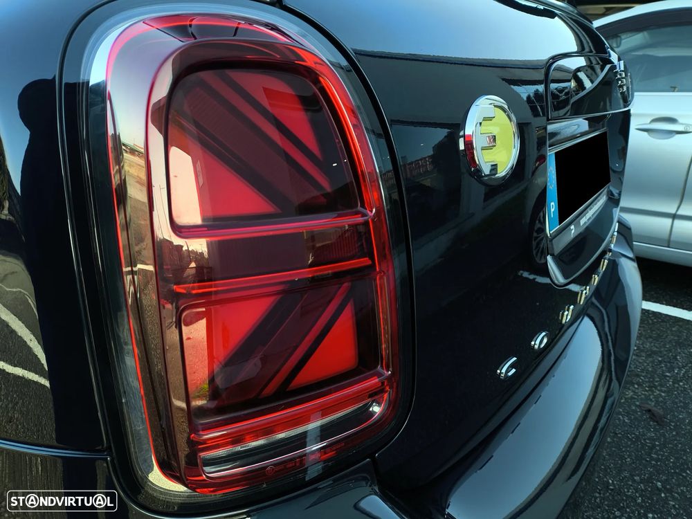 MINI Countryman Cooper SE ALL4 Auto - 32