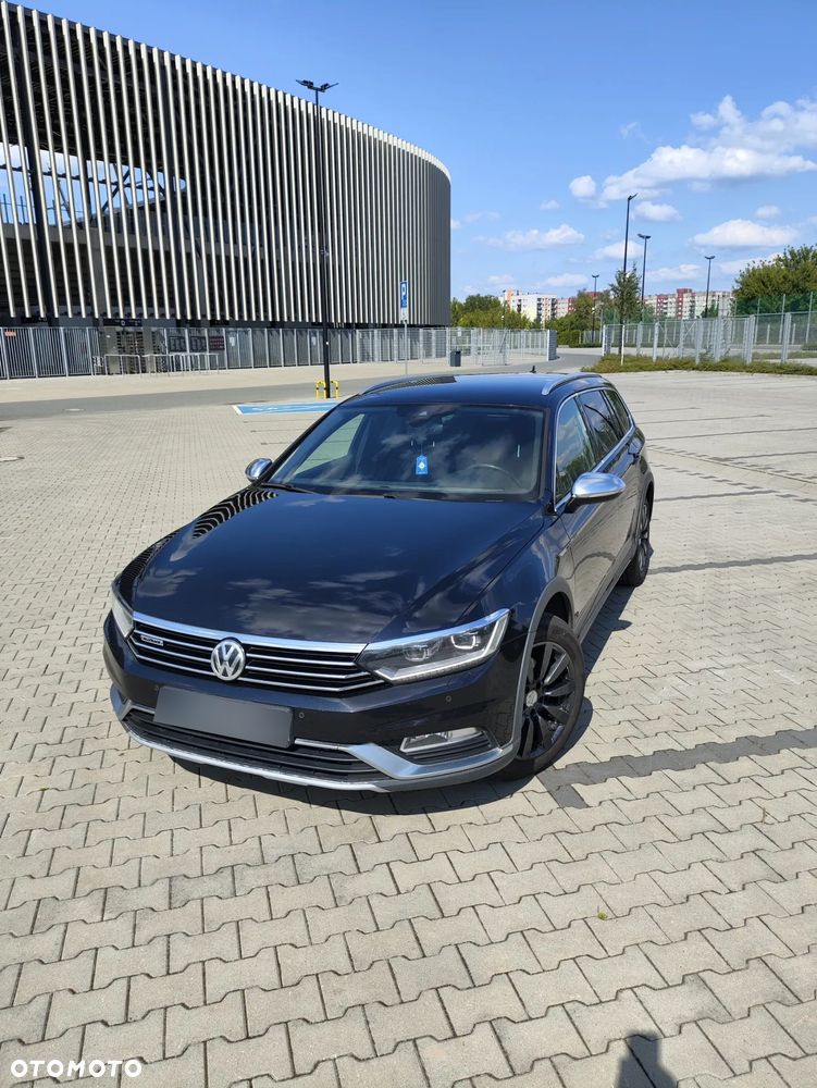 Volkswagen Passat Alltrack - 1