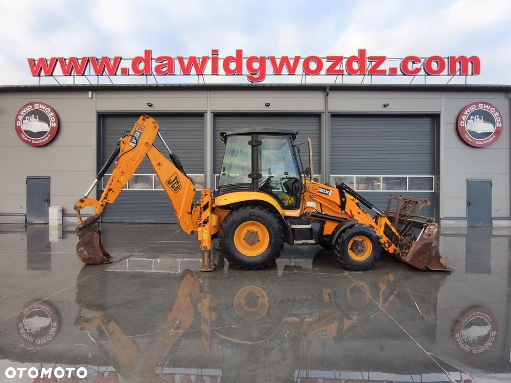 JCB 3CX CONTRACTOR - 3