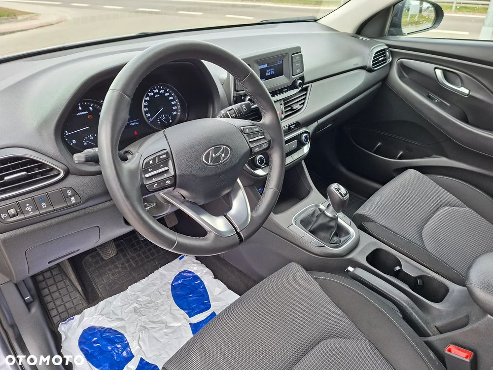 Hyundai i30 1.5 DPI Modern - 16