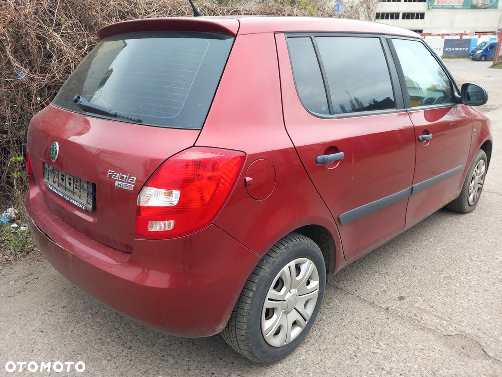 Skoda Fabia 1.2 HTP Classic - 4