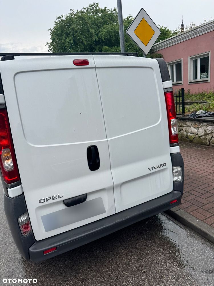 Opel Vivaro - 4