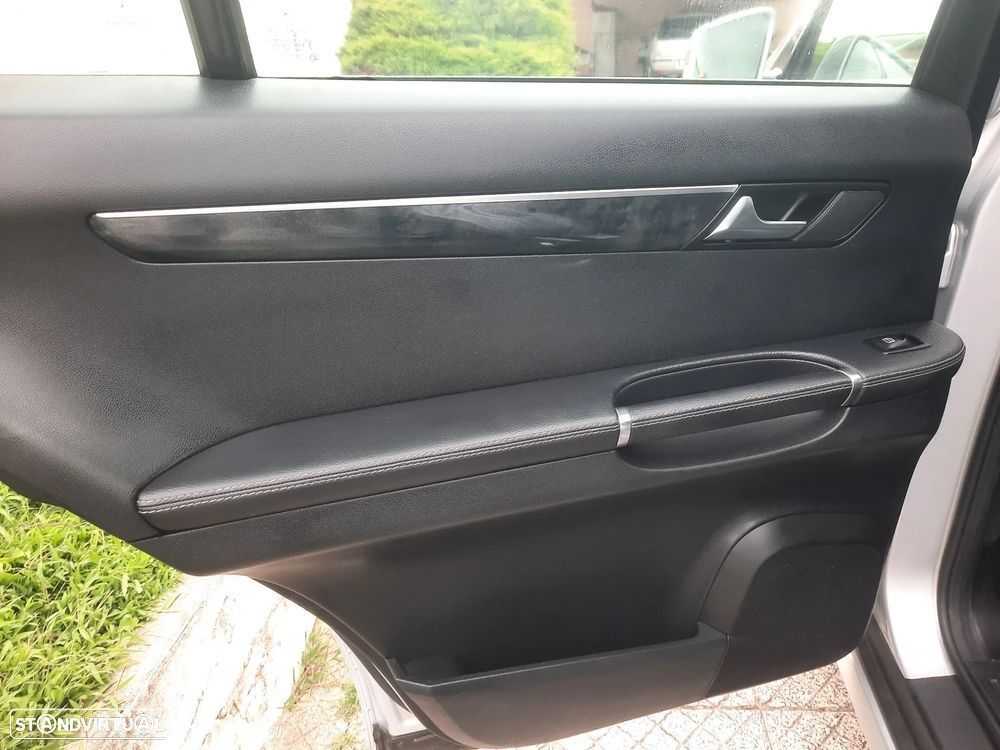 Mercedes-Benz R 300 CDI 4-Matic - 23