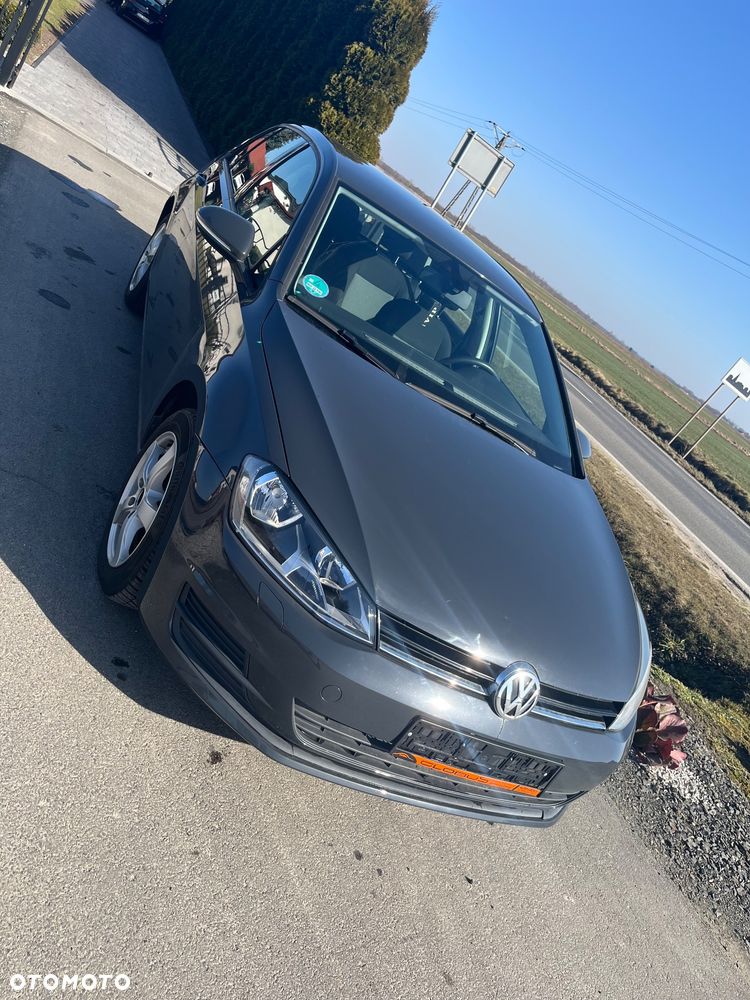 Volkswagen Golf 1.6 TDI BlueMotion Comfortline - 3