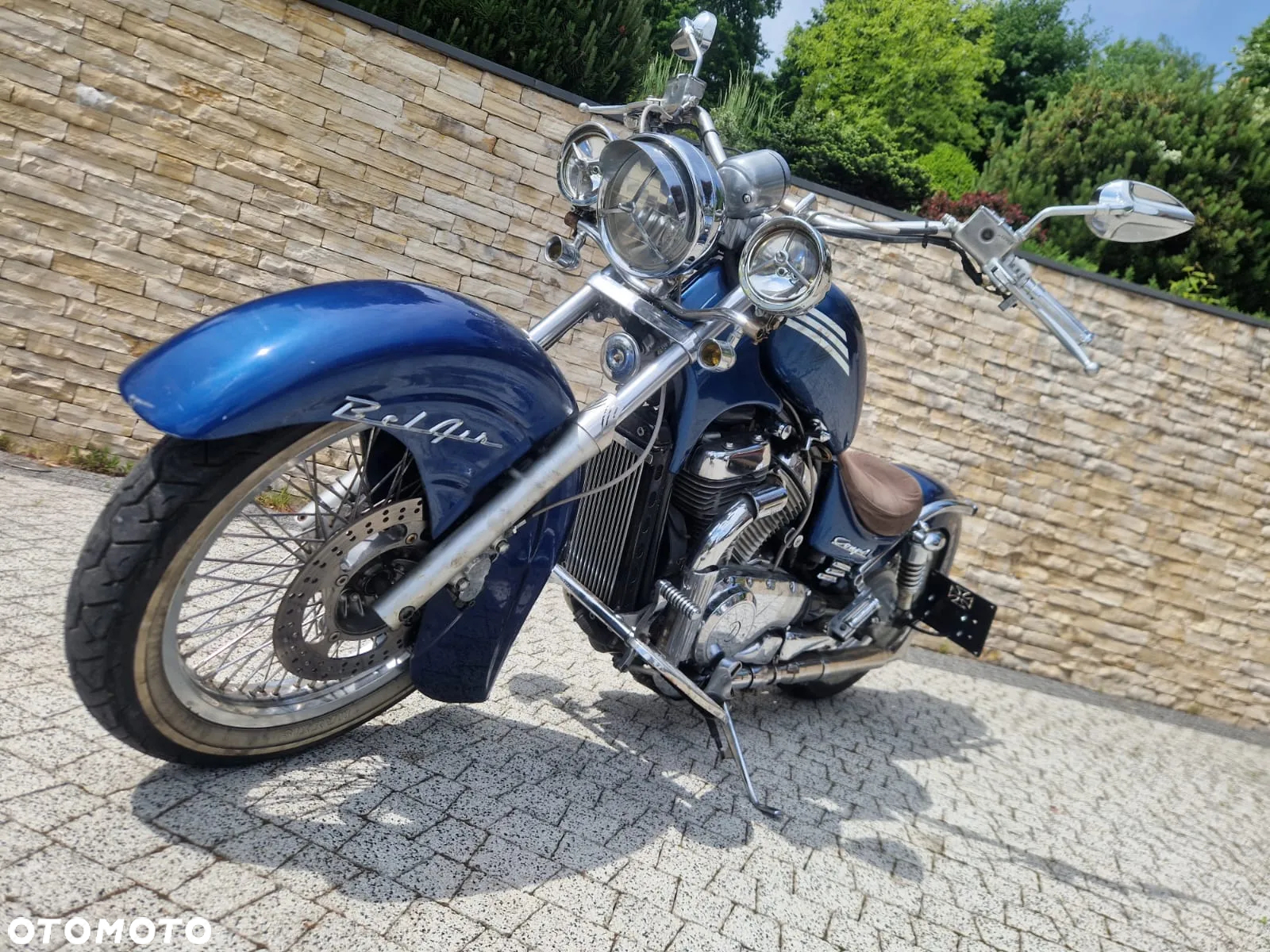 Suzuki Intruder - 2